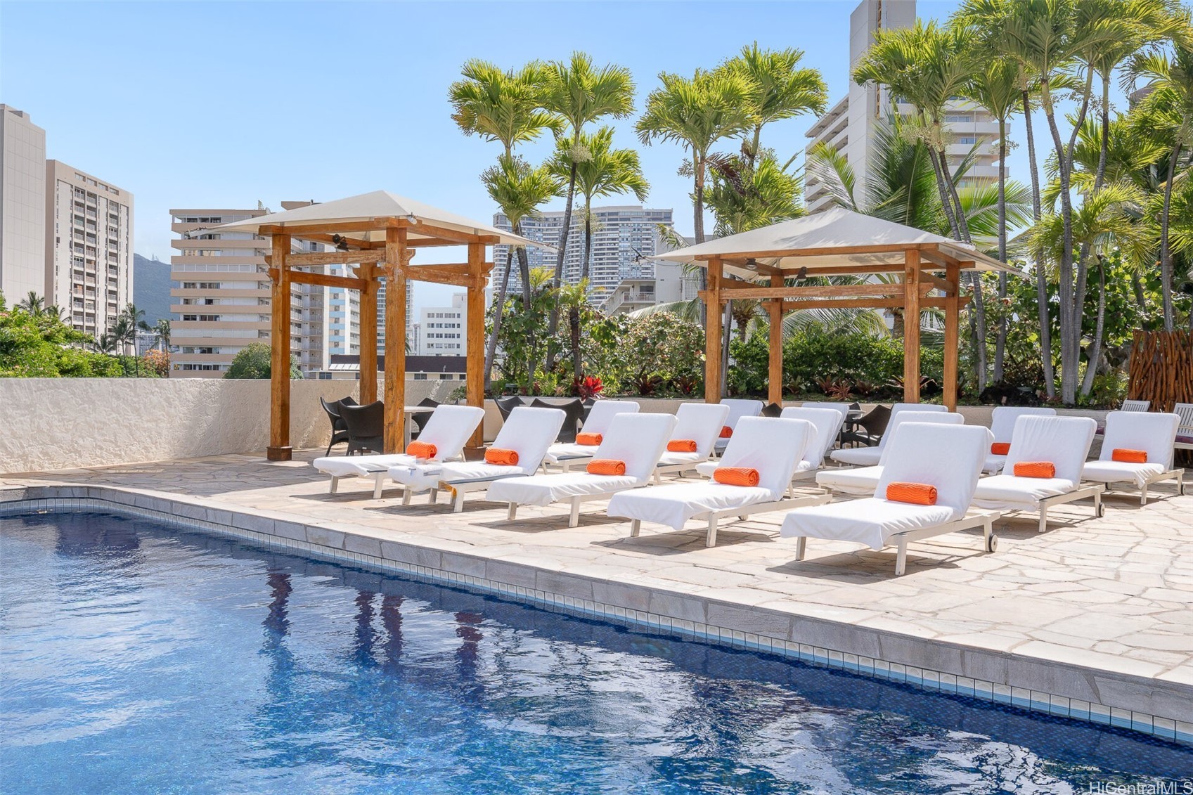 2045 Kalakaua Avenue 606