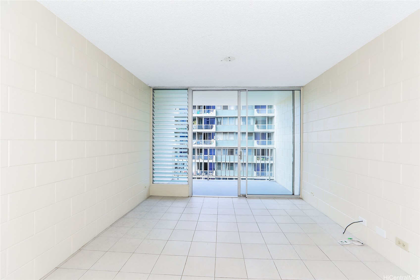 2714 Kahoaloha Lane 805