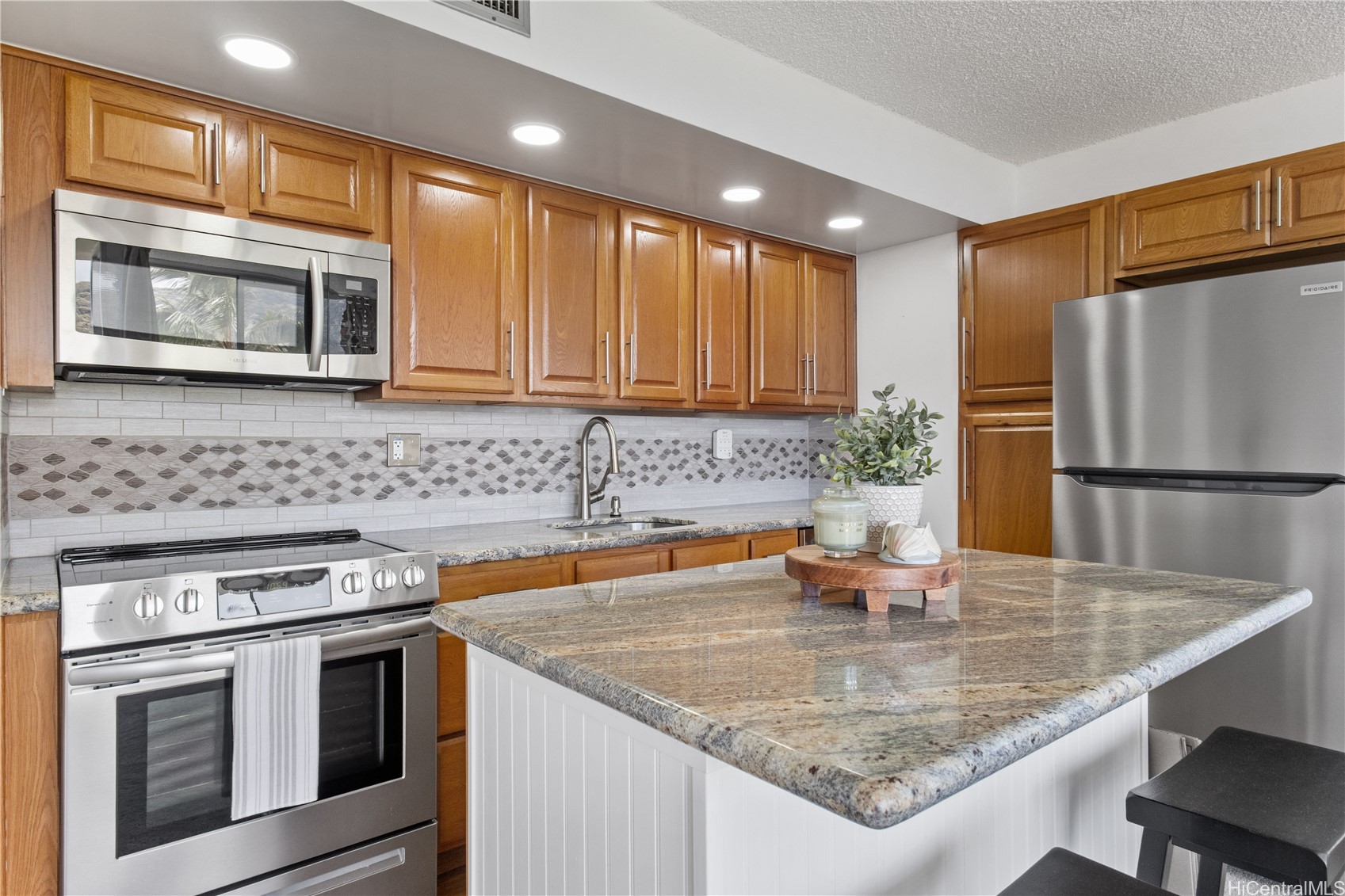 84-740 Kili Drive 421