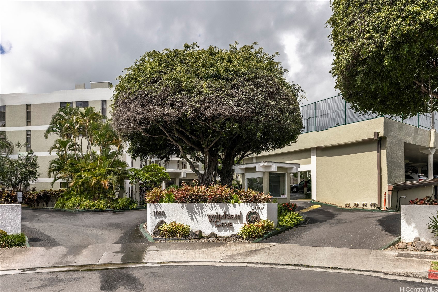 Windward Cove Condominium
