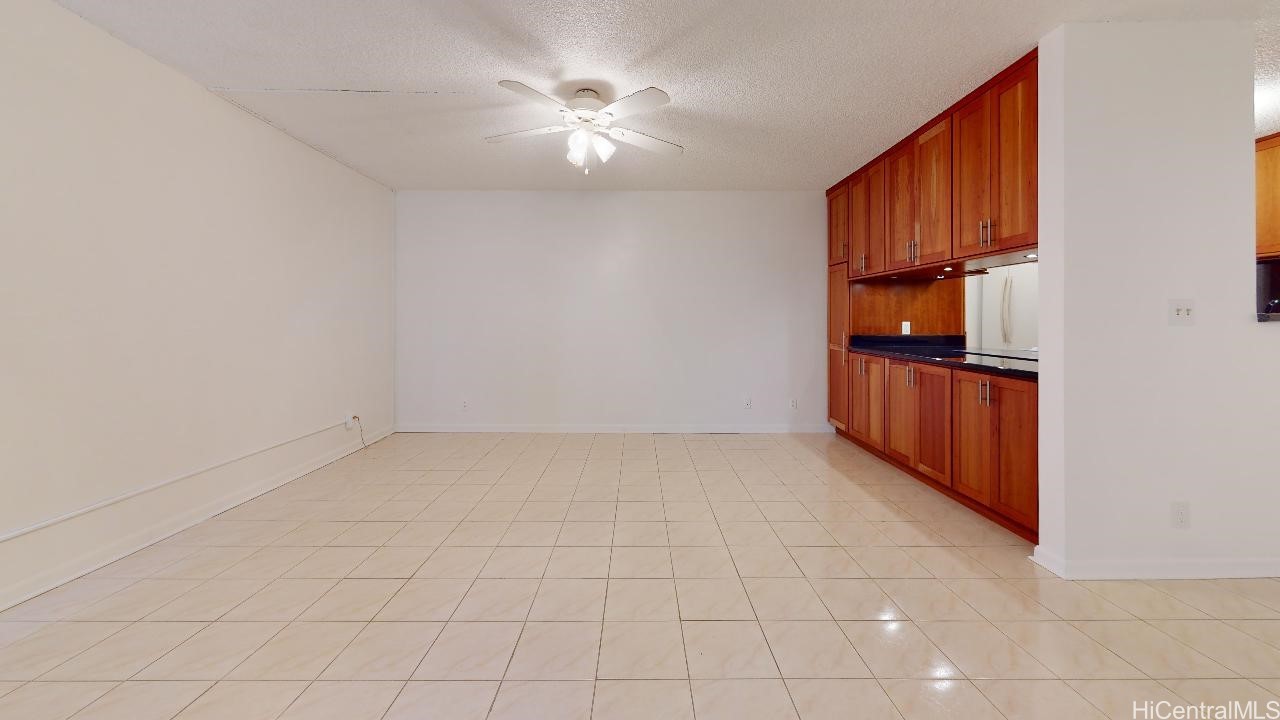2600 Pualani Way 105