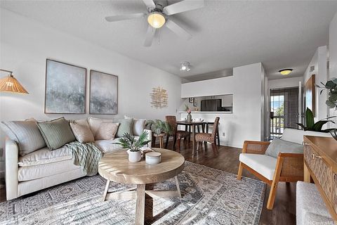 94-539 Lumiaina Street V203 Waipahu HI 96797