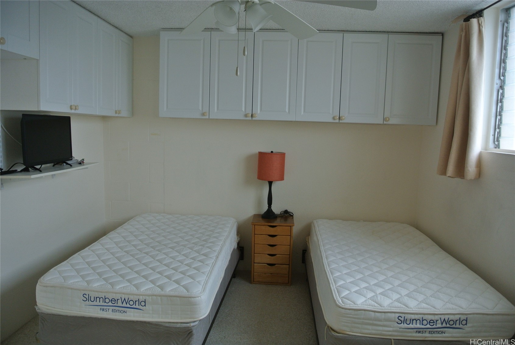 2211 Ala Wai Boulevard 1815