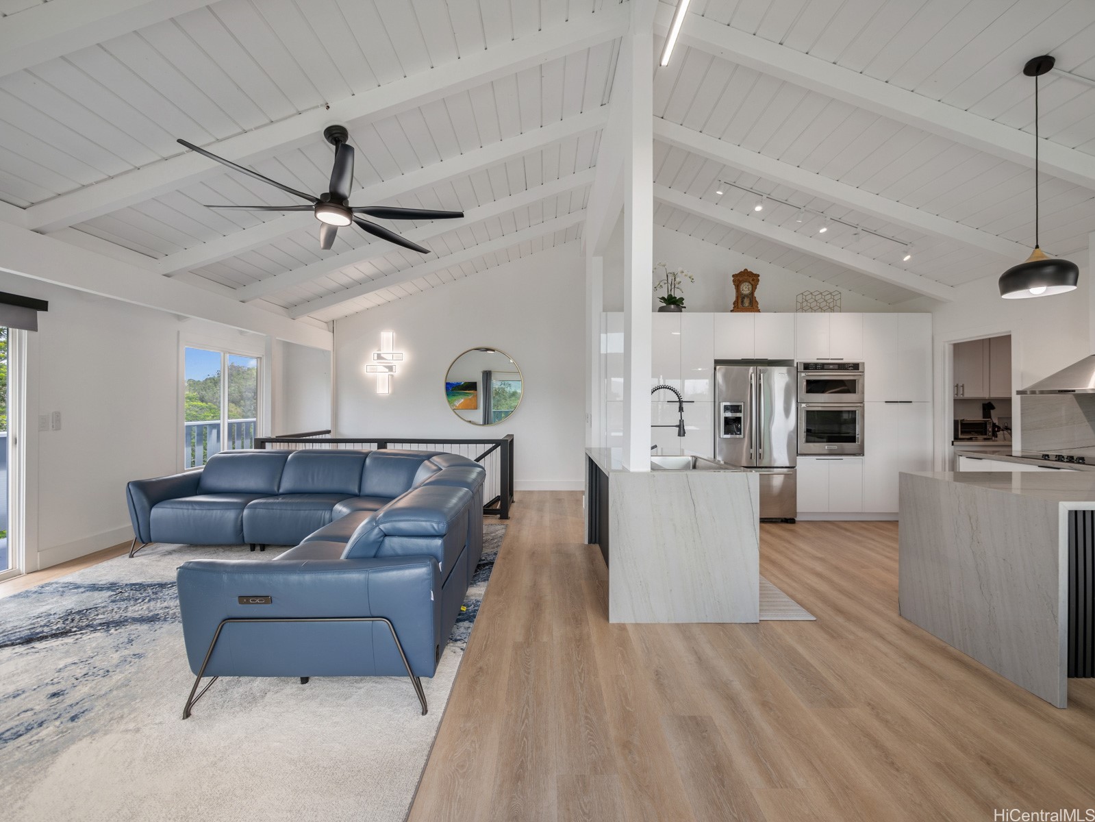 95-109 Waikalani Drive