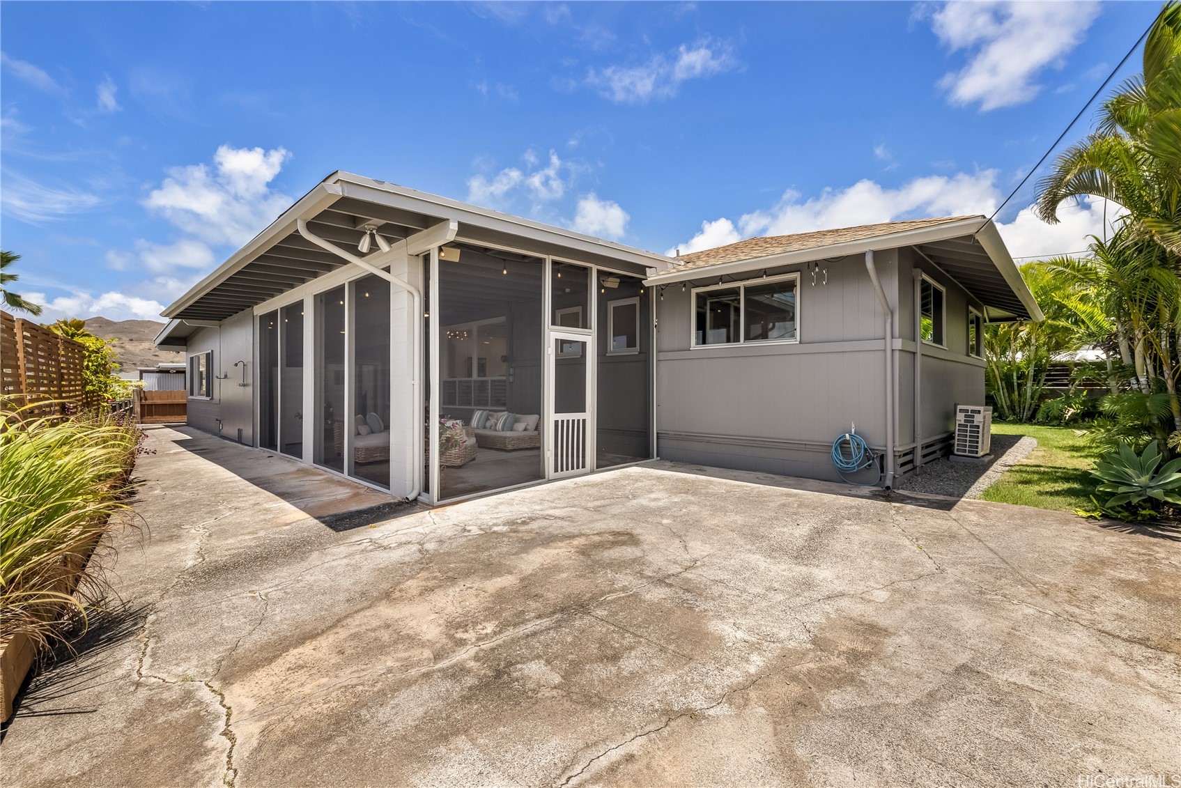 Kailua Home Residence