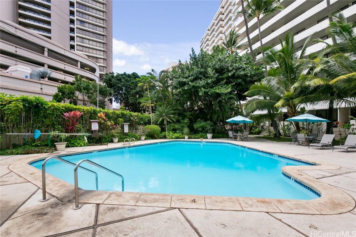Kalia Condominium