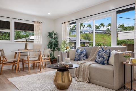 Photo of 47-733 Kamehameha Highway, Kaneohe, HI 96744 (MLS # 202607677)