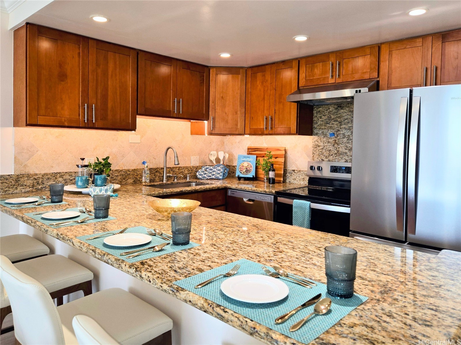 400 Hobron Lane 2309