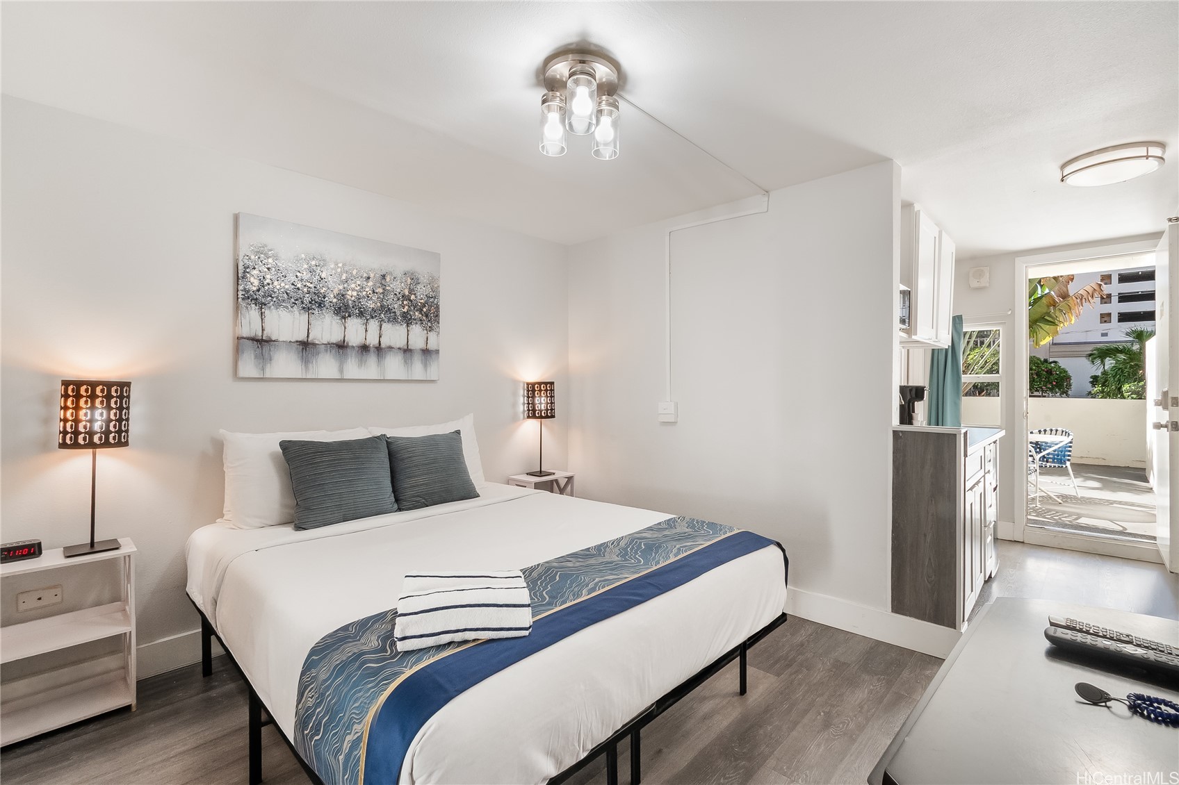 2450 Prince Edward Street 201A