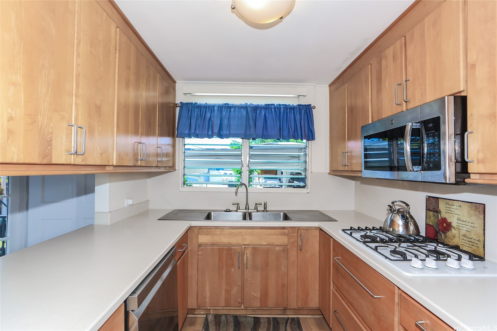 98-228 Aiea Kai Place