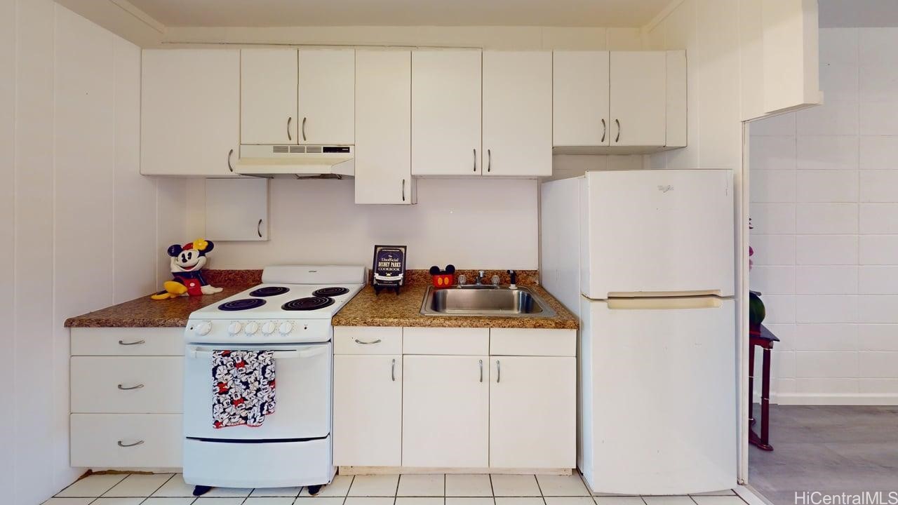 1700 Makiki Street 107