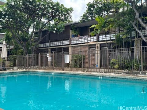 Photo of 1700 Makiki Street #107, Honolulu, HI 96822 (MLS # 202612245)