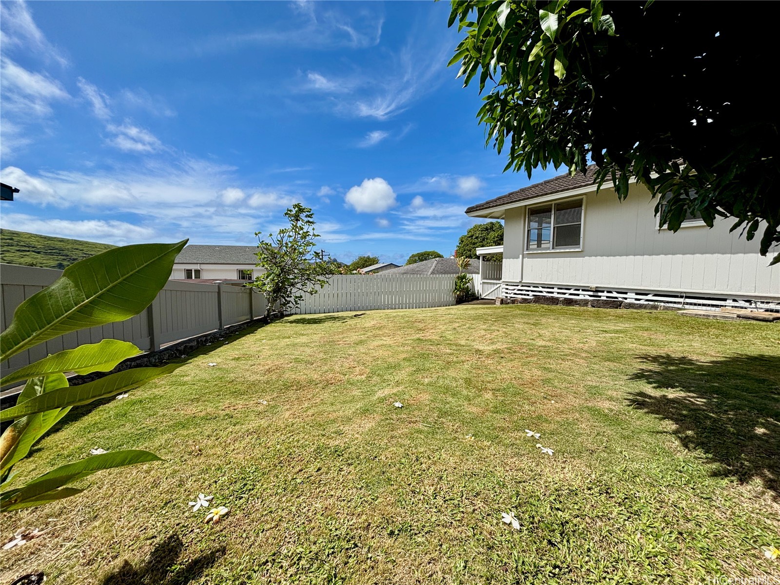 2448 A East Manoa Road
