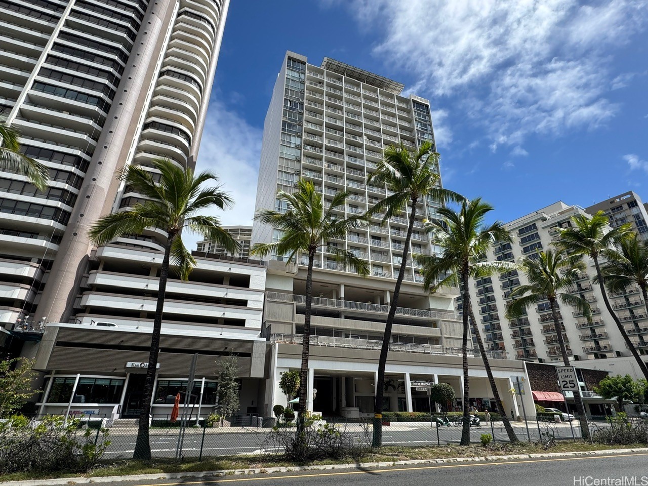 Inn On The Park Condominium