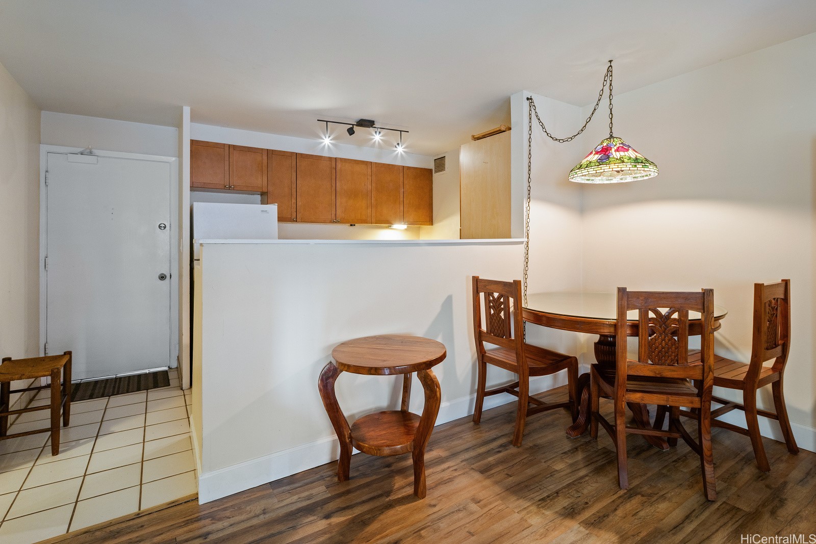 411 Kaiolu Street 504