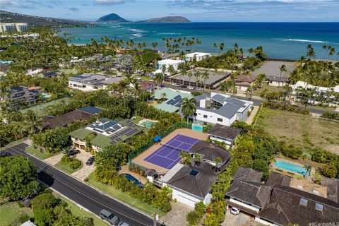 Photo of 4745 Aukai Avenue, Honolulu, HI 96816 (MLS # 202512586)