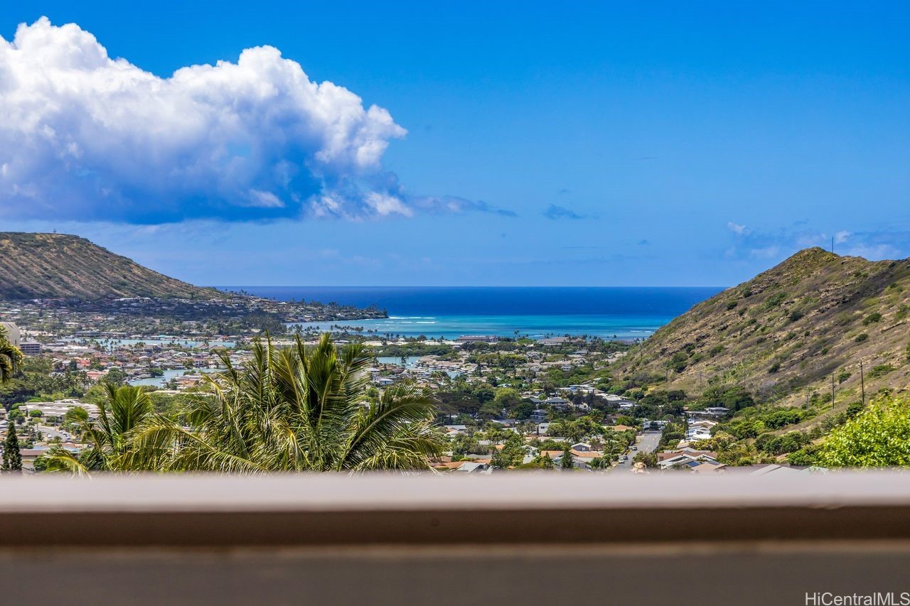 Honolulu Home Residence