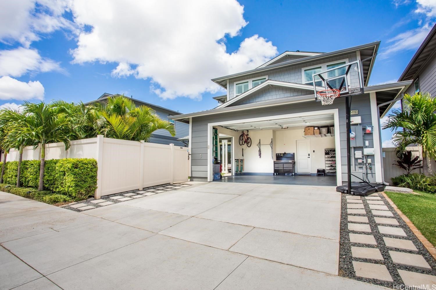 91-1193 Hokua Street