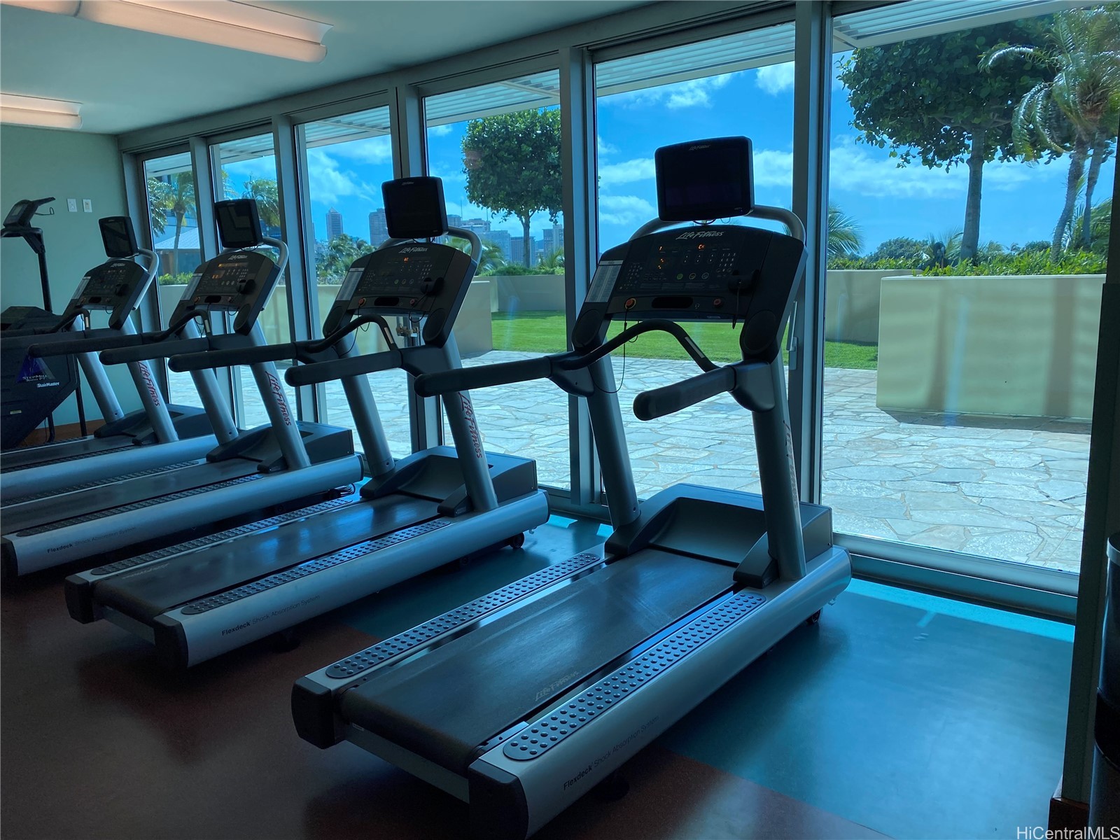 Hokua At 1288 Ala Moana Residential Lease