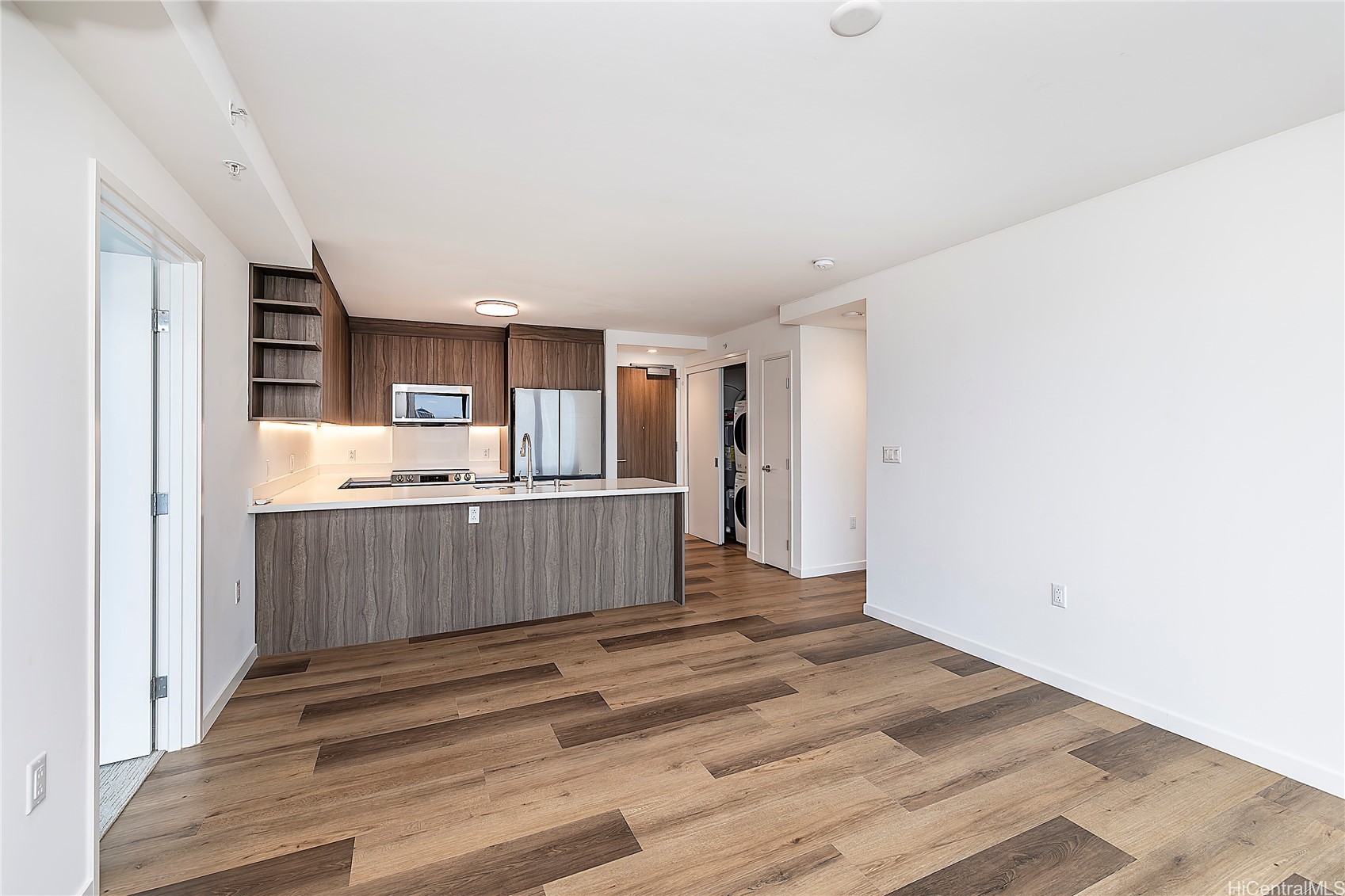 1500 Rycroft Street 2402R