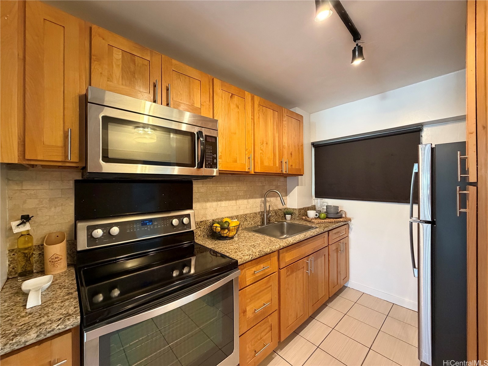 2488 Kapiolani Boulevard 303