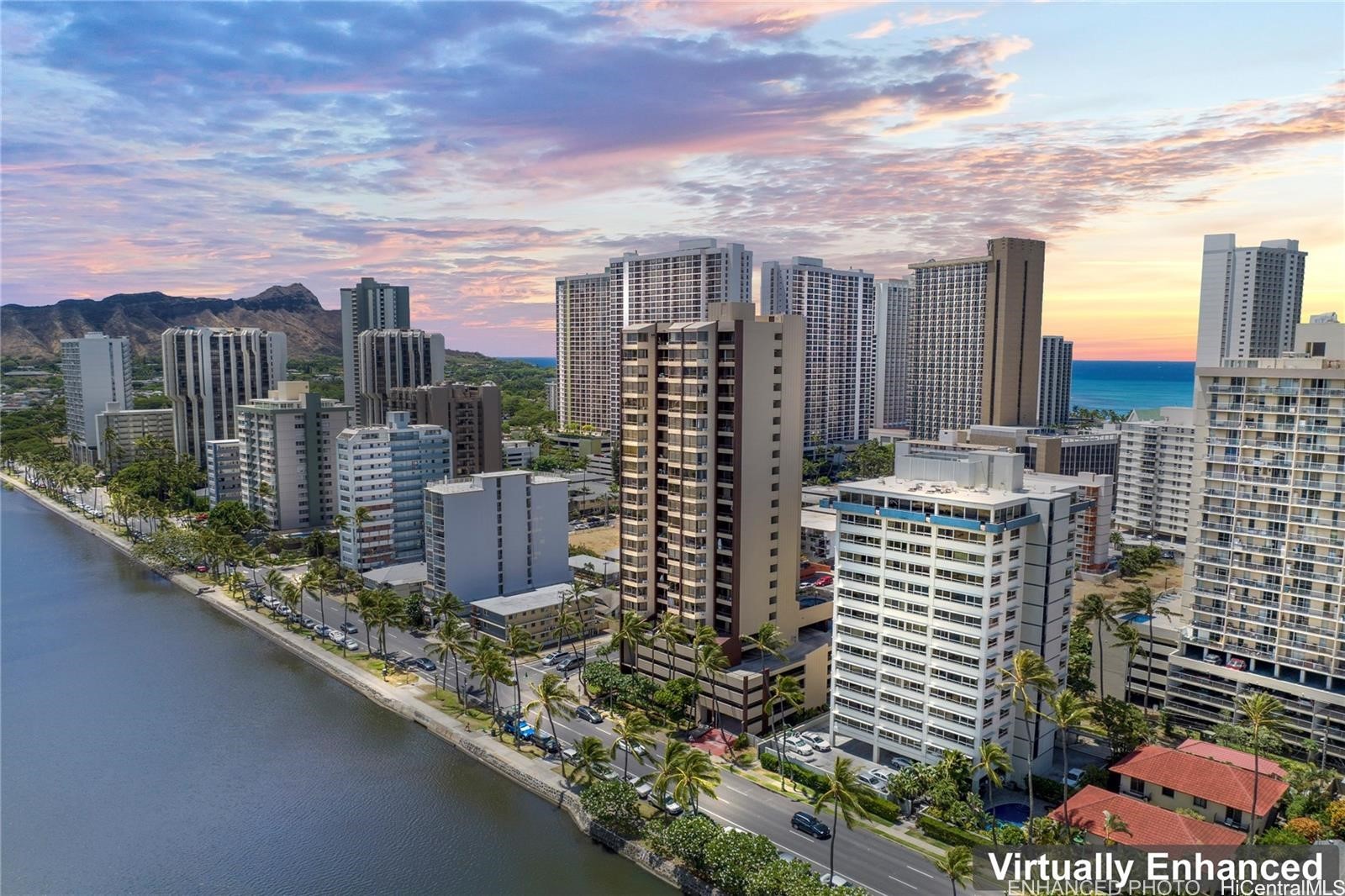 320 Liliuokalani Avenue 2005