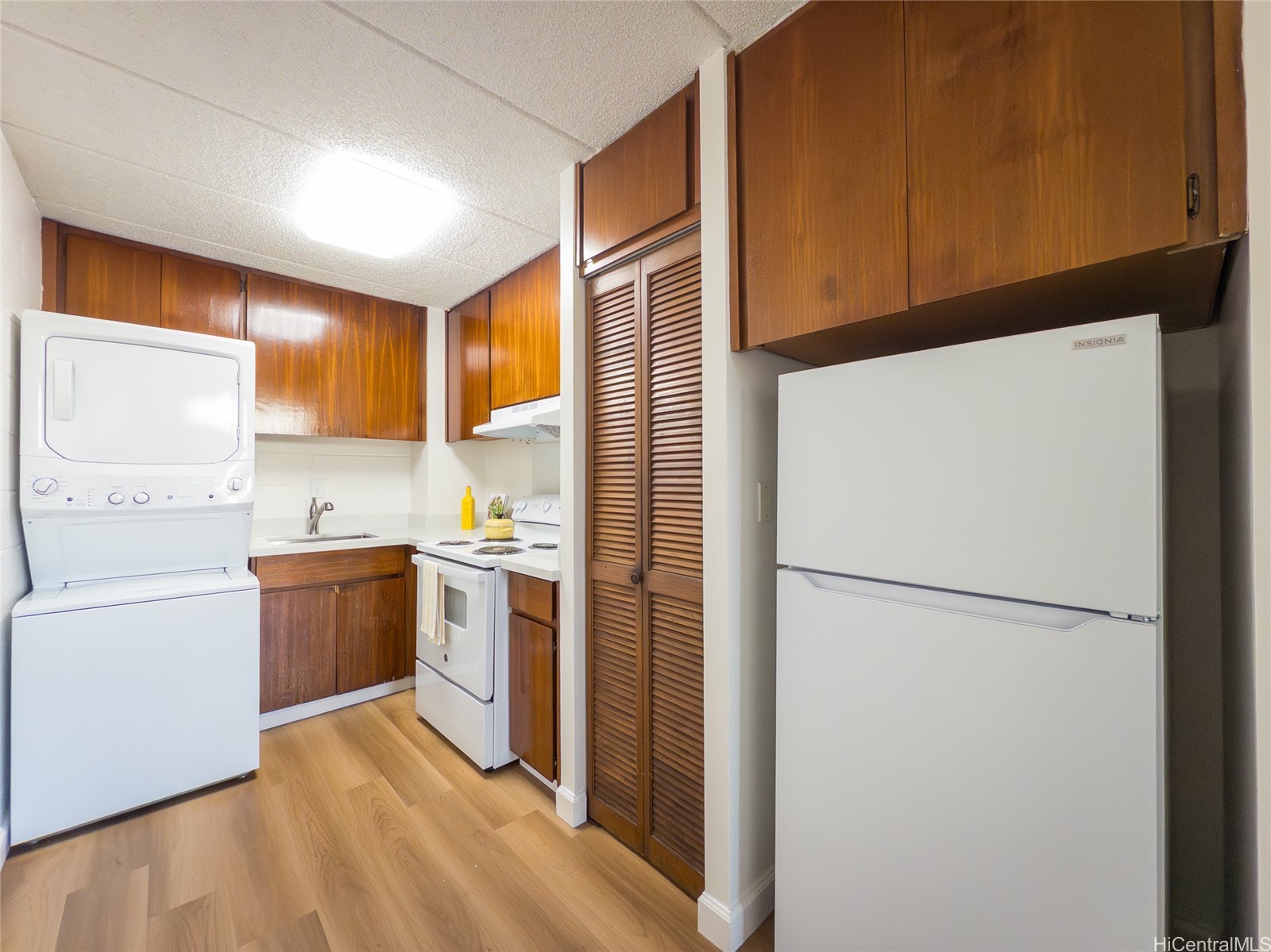 2015 Wilder Avenue 2E