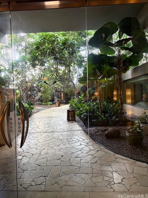 343 Hobron Lane 2701