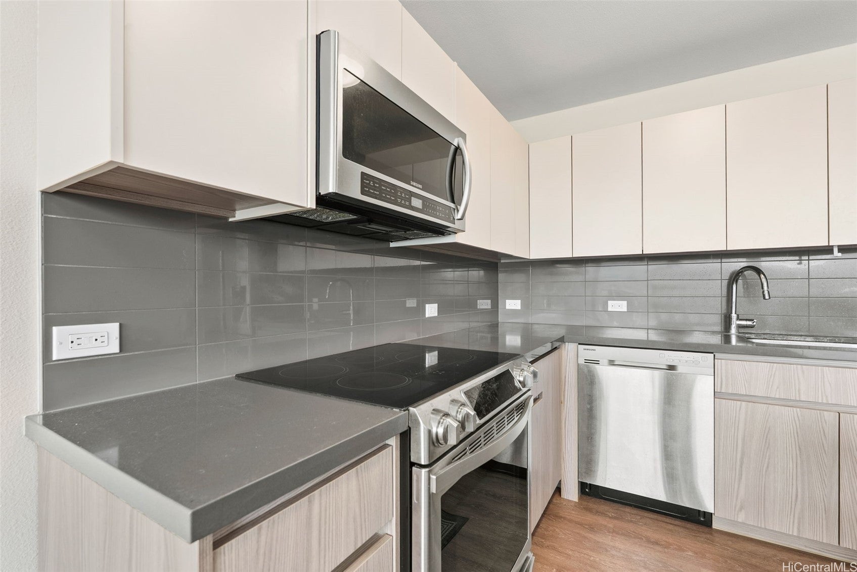1631 Kapiolani Boulevard 4201