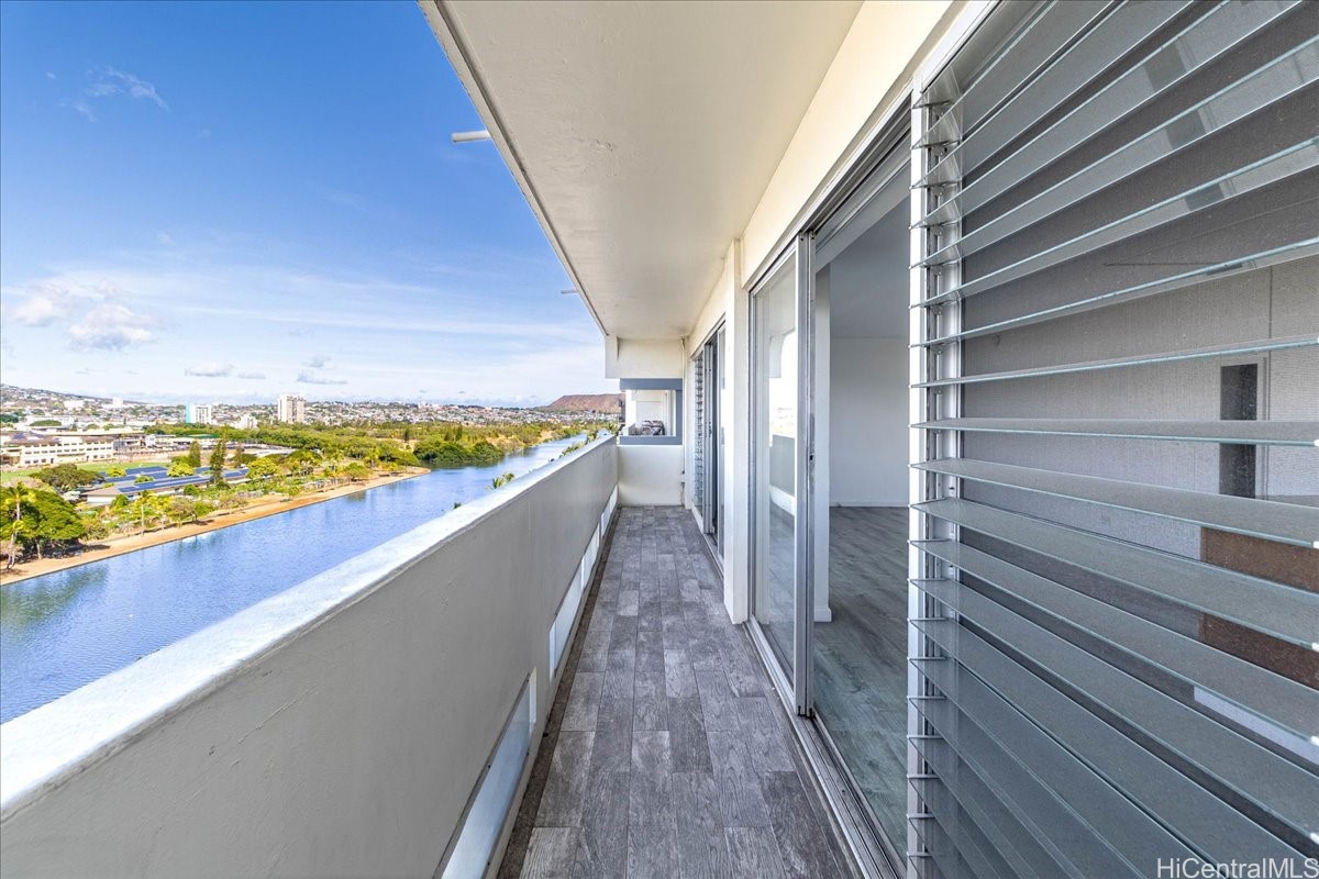 2085 Ala Wai Boulevard B113