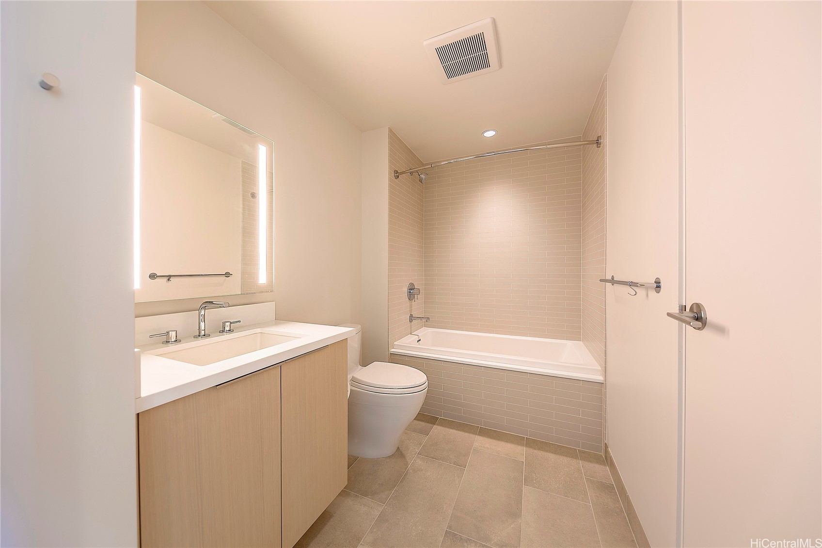 Ae'o Residential Lease