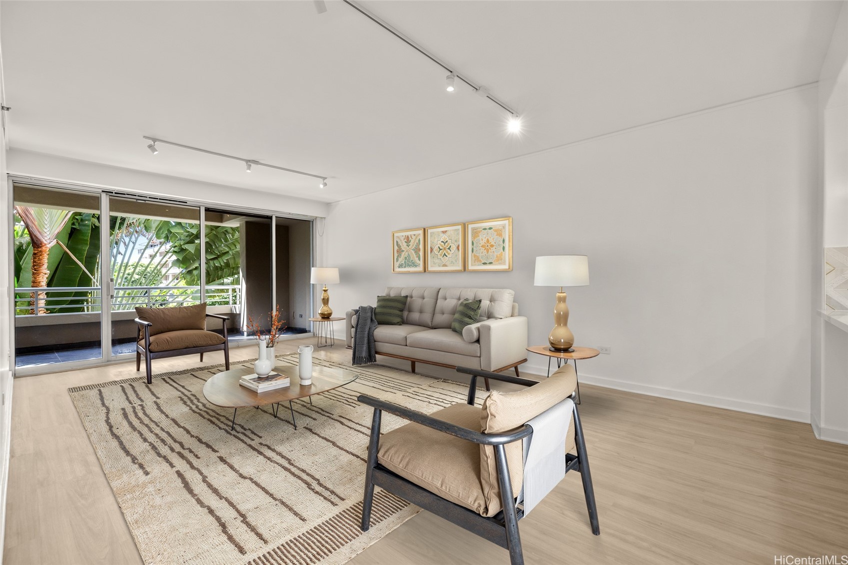 1 Keahole Place 3304