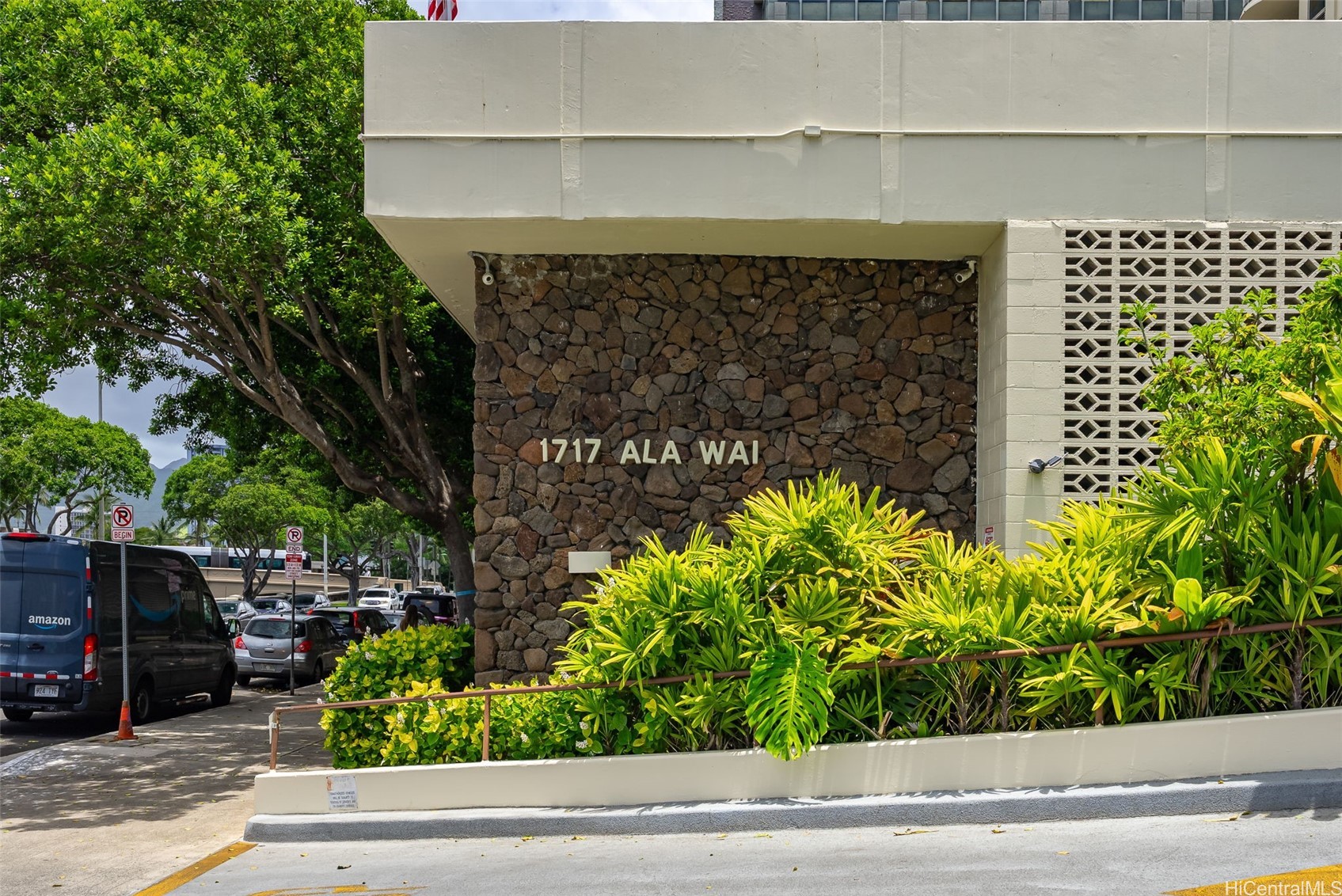 1717 Ala Wai Boulevard 1210