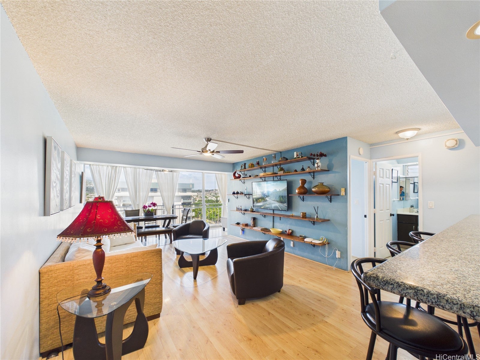 2575 Kuhio Avenue 1404