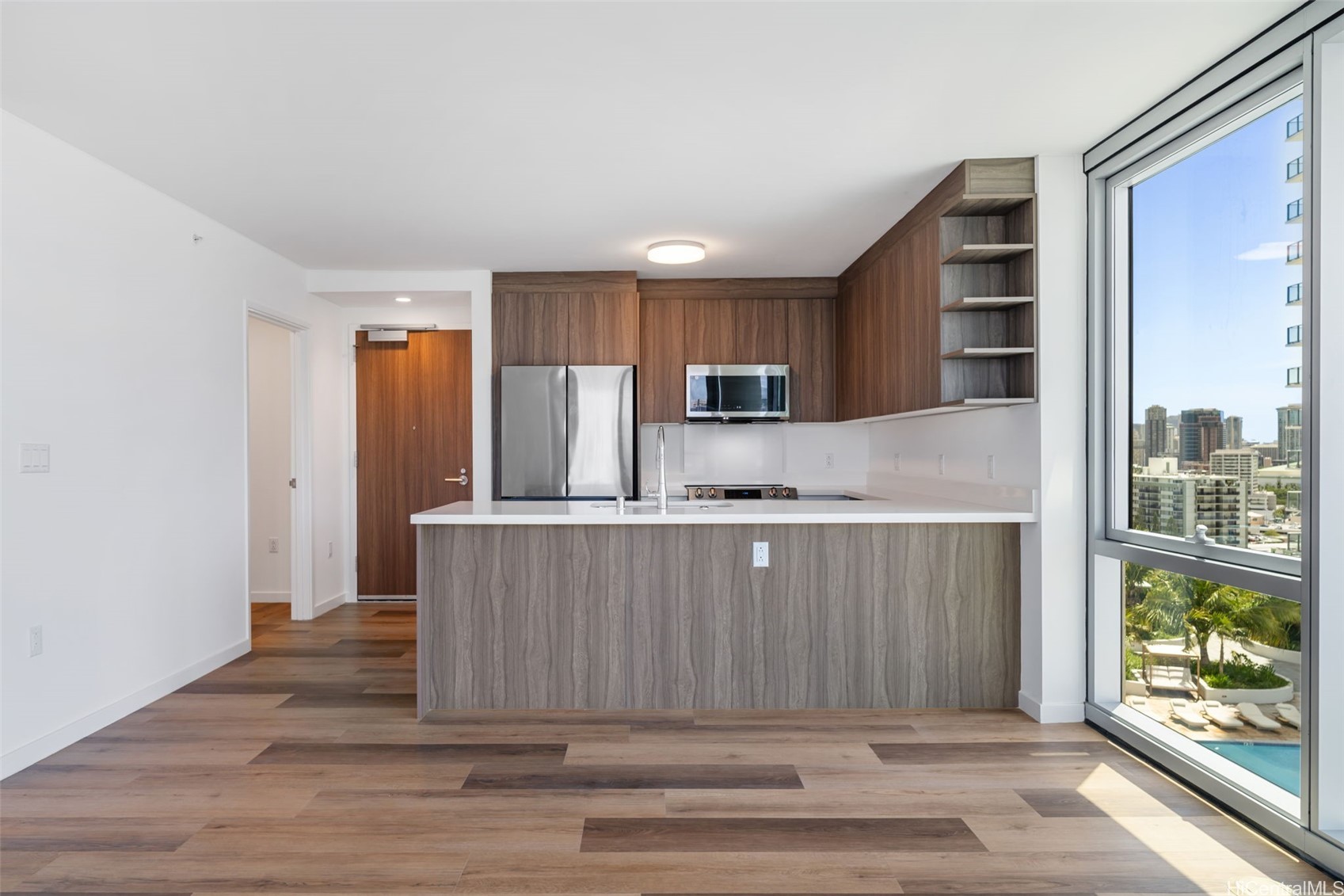 1515 Liona Street 1800