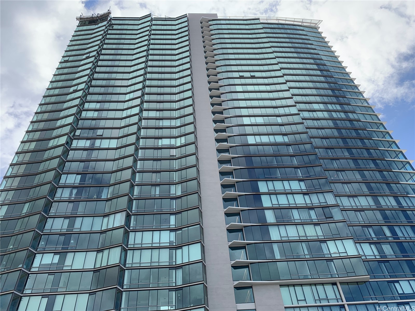 Ae'o Condominium