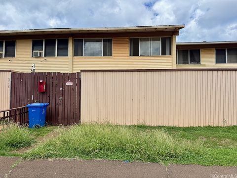 Photo of 85-128 Ala Walua Street #B, Waianae, HI 96792 (MLS # 202523686)