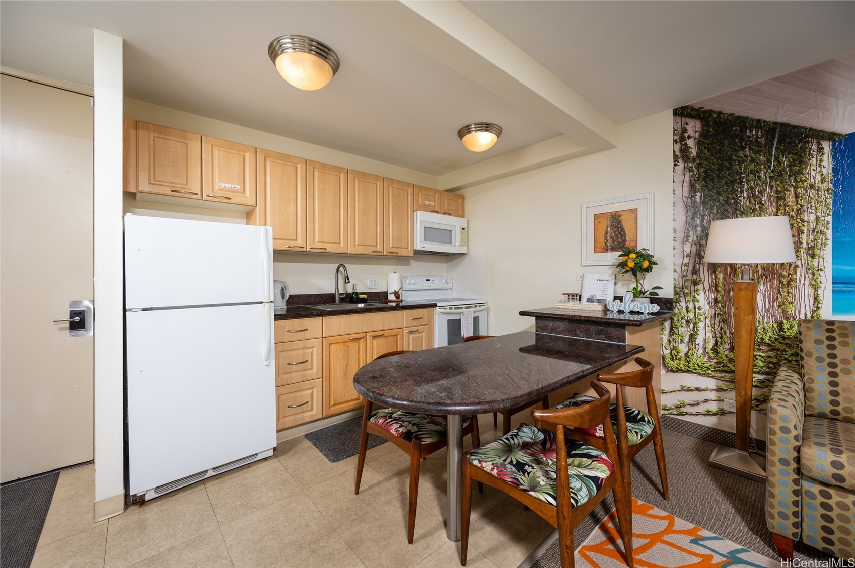 229 Paoakalani Avenue 910(NUC)