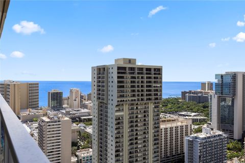 Photo of 445 Seaside Avenue #4110, Honolulu, HI 96815 (MLS # 202525803)