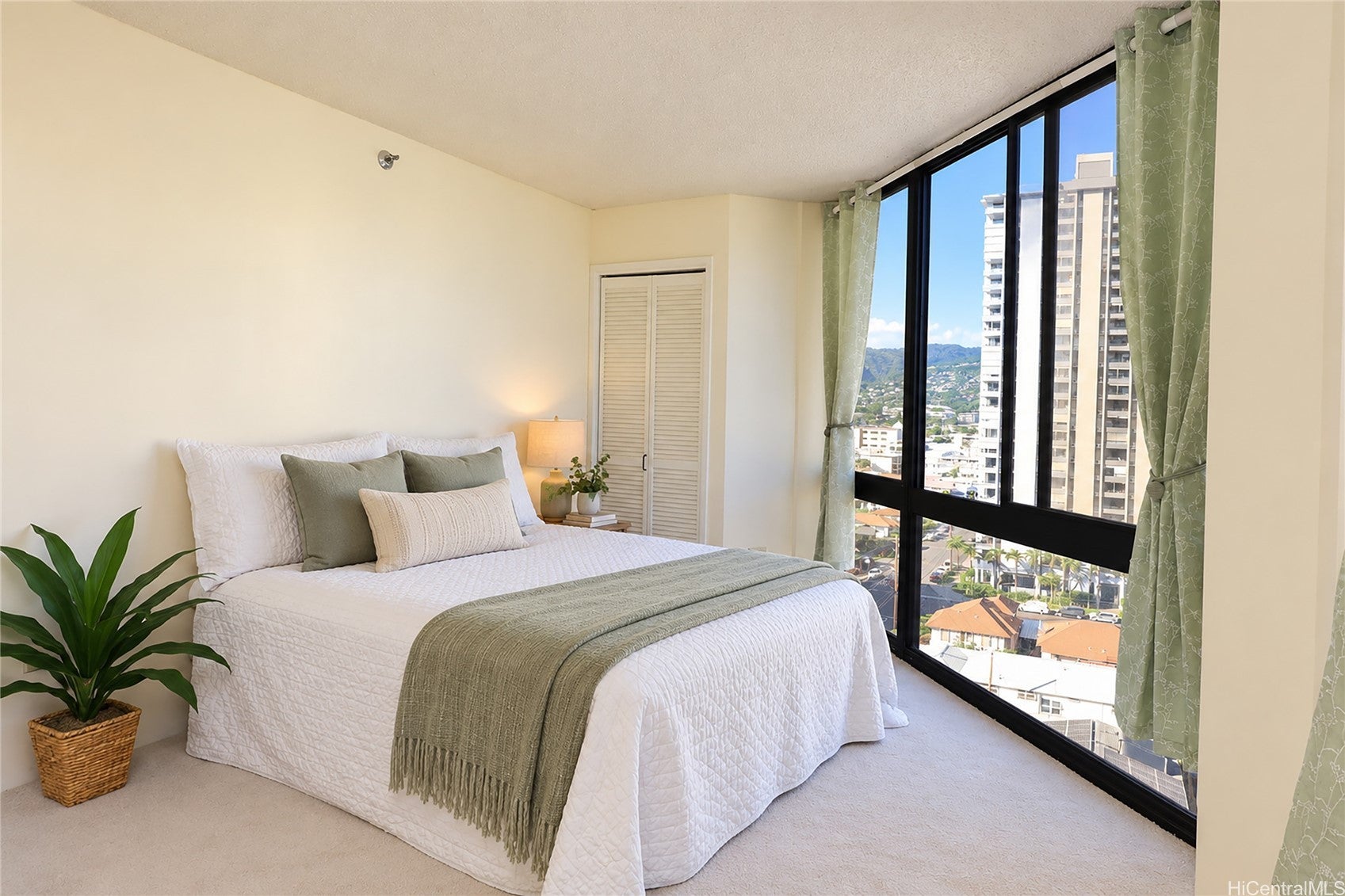 747 Wiliwili Street 1204
