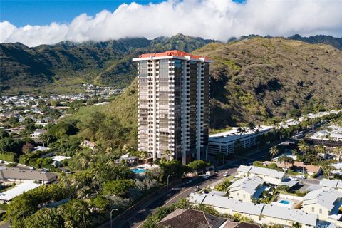 Photo of 250 Kawaihae Street #2E, Honolulu, HI 96825 (MLS # 202504613)