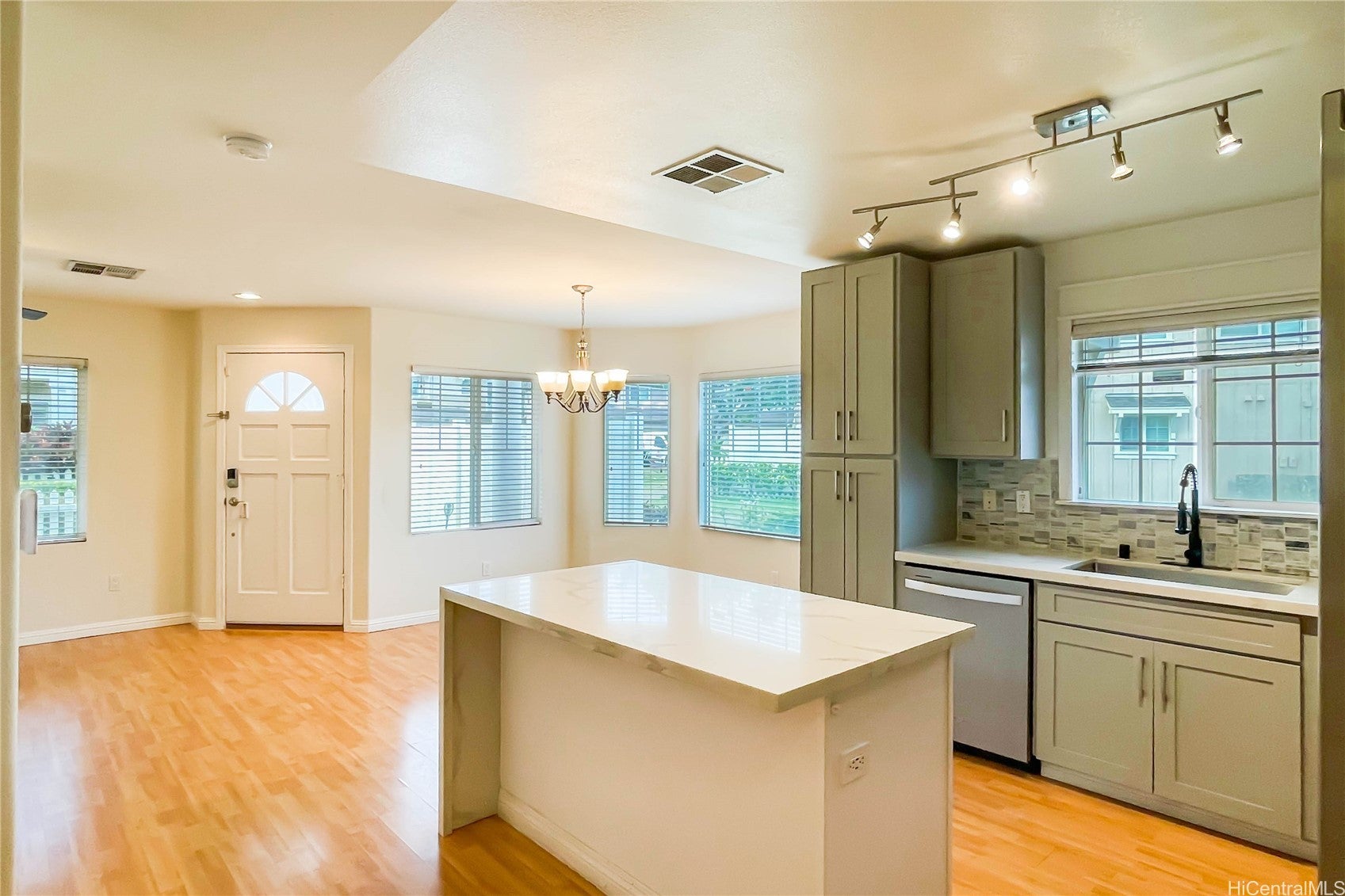 91-2035 Kaioli Street 3101