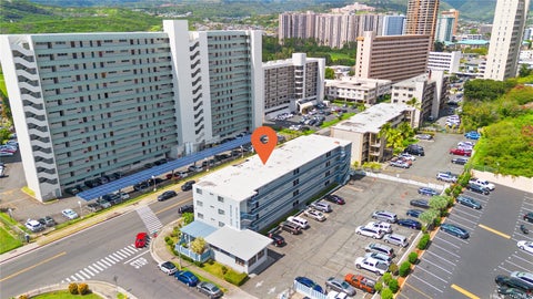 Photo of 3095 Ala Ilima Street #206, Honolulu, HI 96818 (MLS # 202618200)