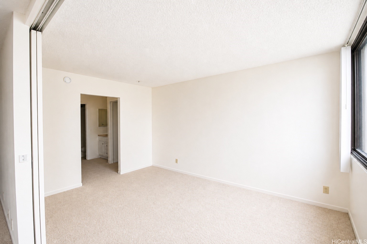 1255 Nuuanu Avenue E910