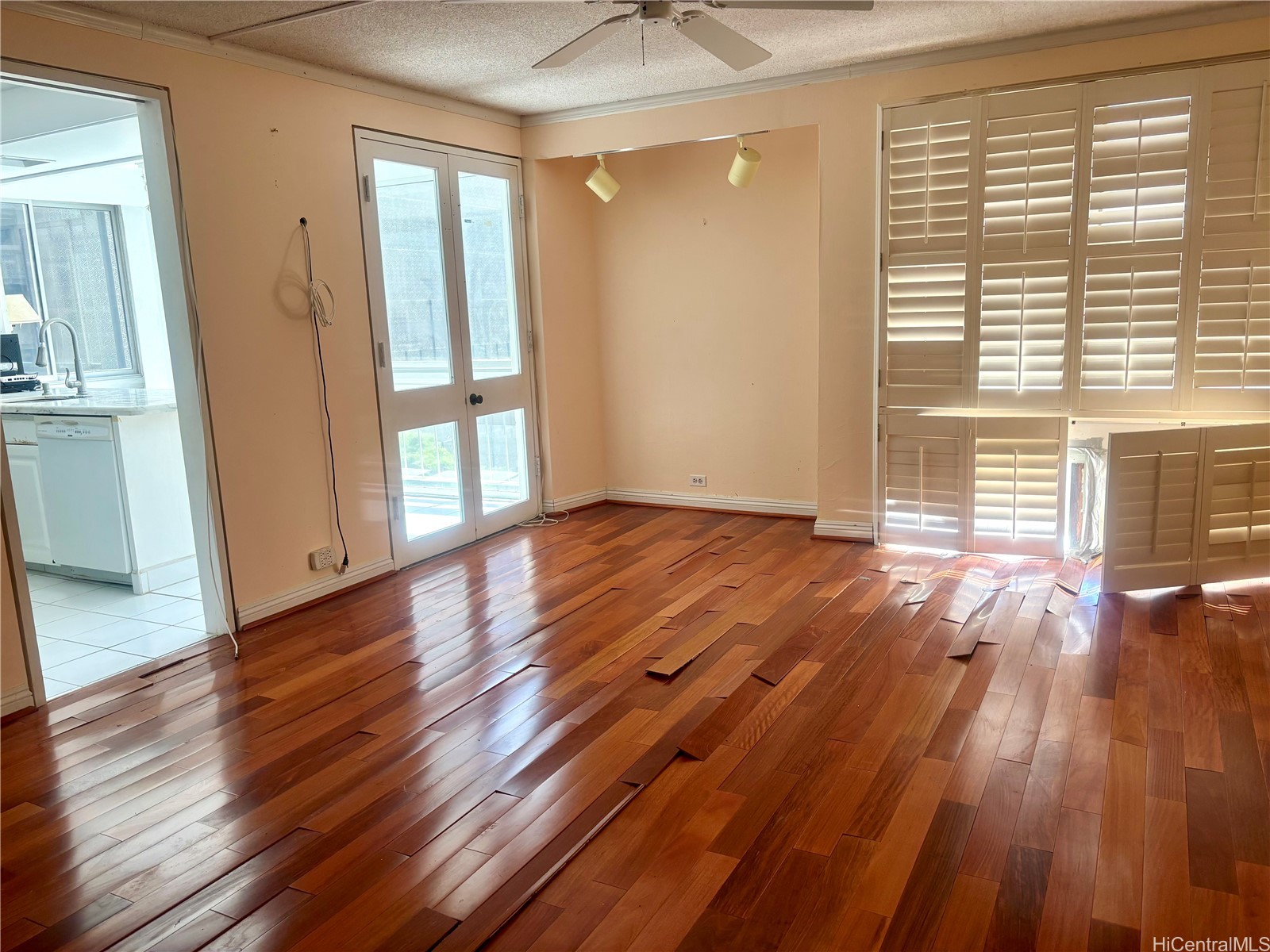 431 Nahua Street 708