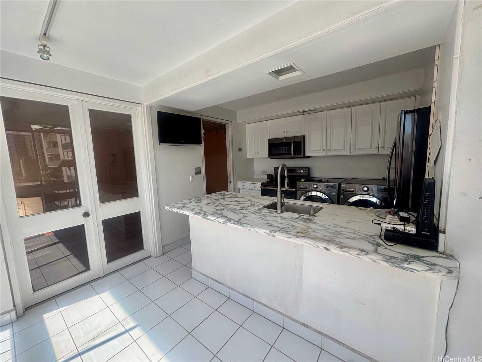 431 Nahua Street 708