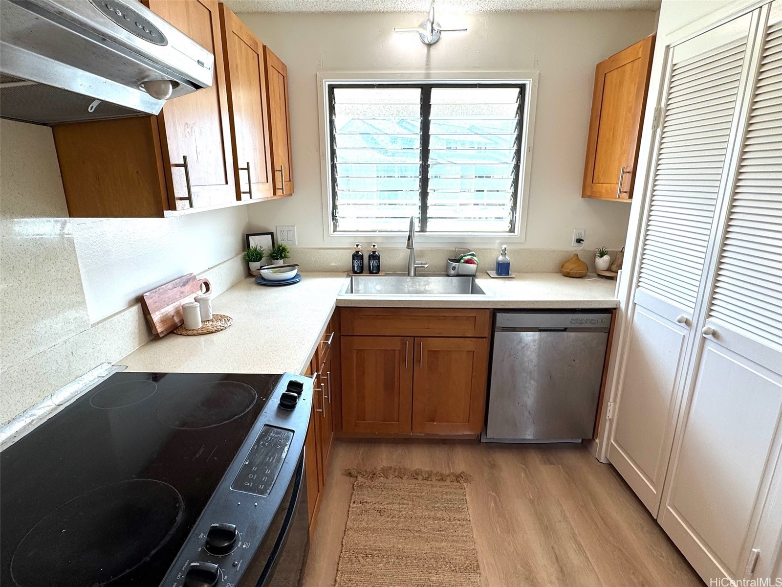 95-150 Kuahelani Avenue 256