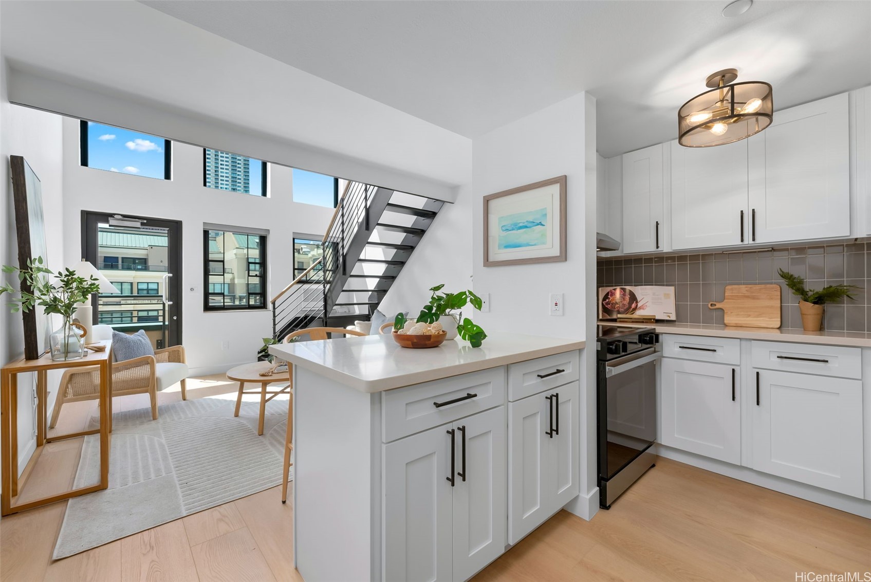545 Queen Street 628