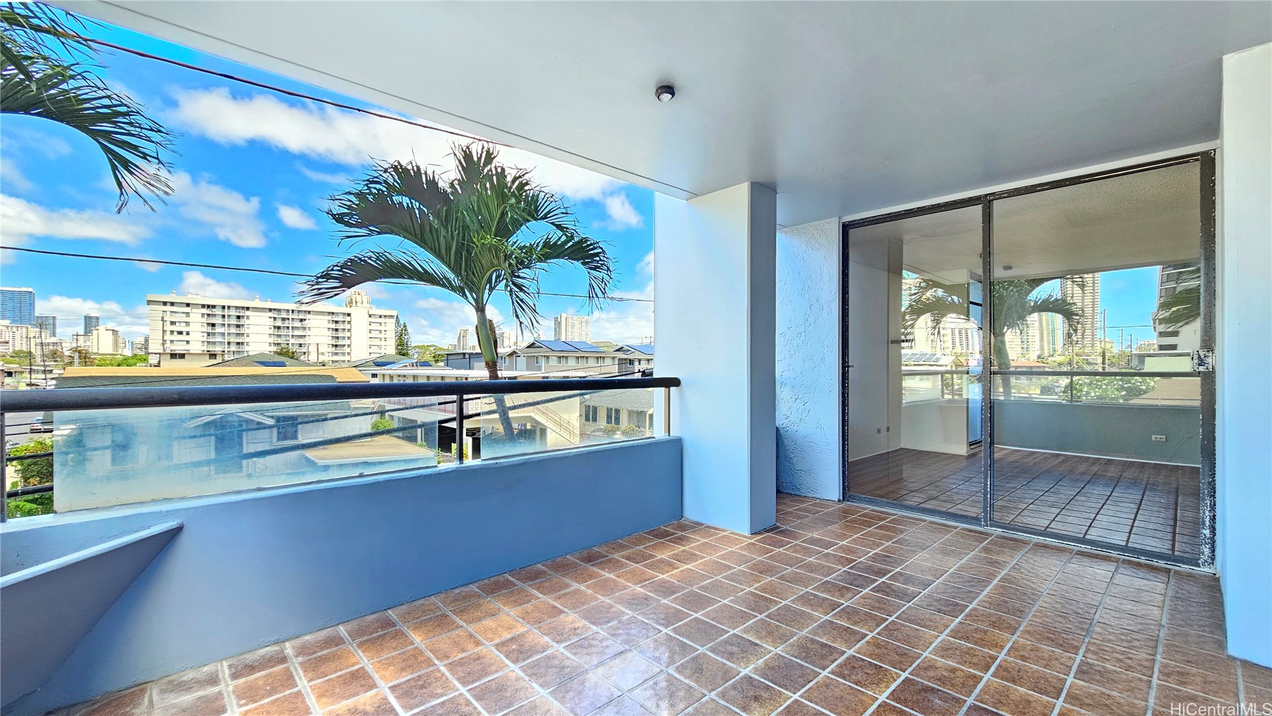 2100 Date Street 103