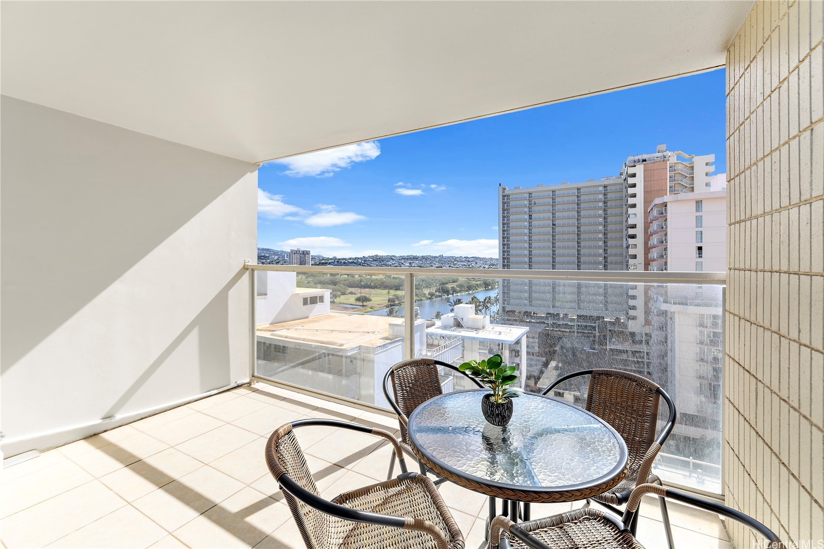 445 seaside Avenue 1415